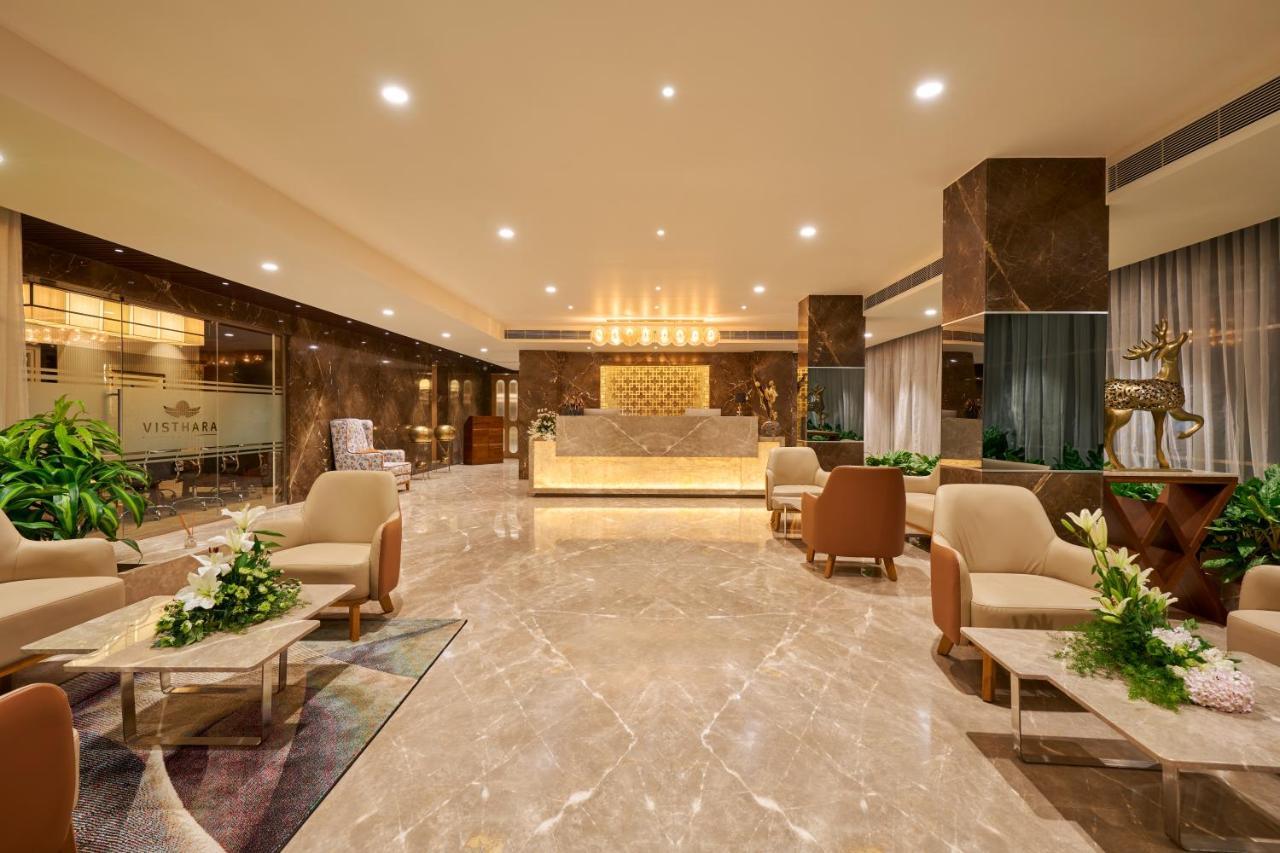 Visthara Hotel Bangalore Bagian luar foto